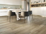 Belfast Teak 20x120 Rect. Gres - obrazek 3