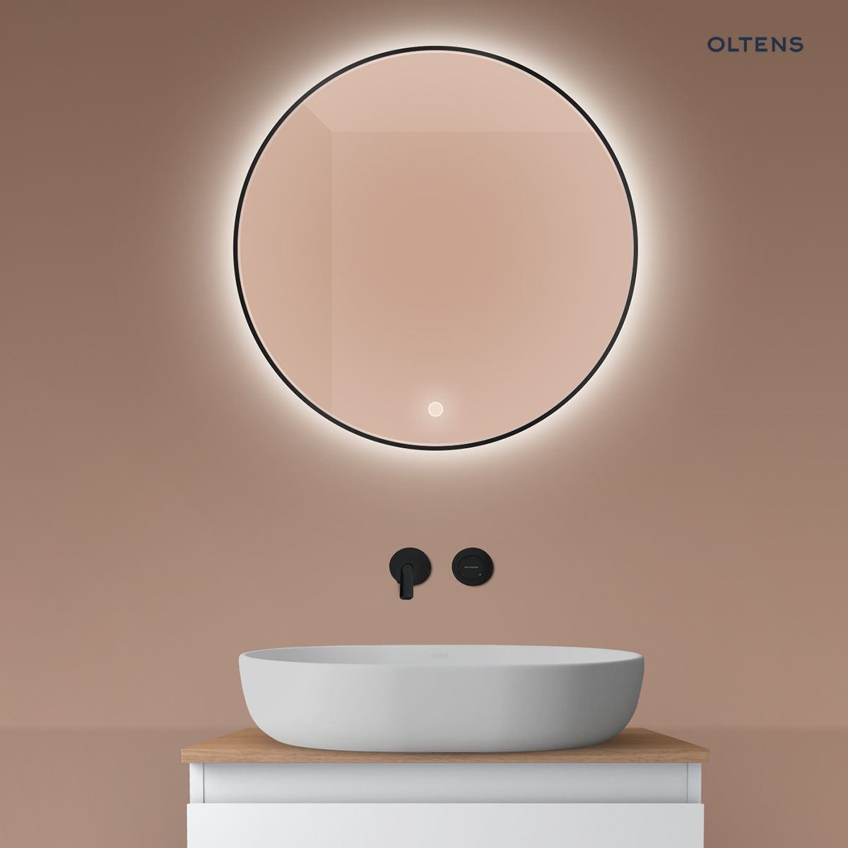 64108300a Oltens Nordlis lustro 60x60 cm okrągłe z oświetleniem od tyłu z matą grzewczą czarny 64108300 - obrazek 1